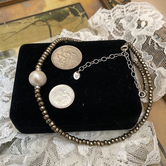 Lucas Lameth Necklace - Picture 6 of 9